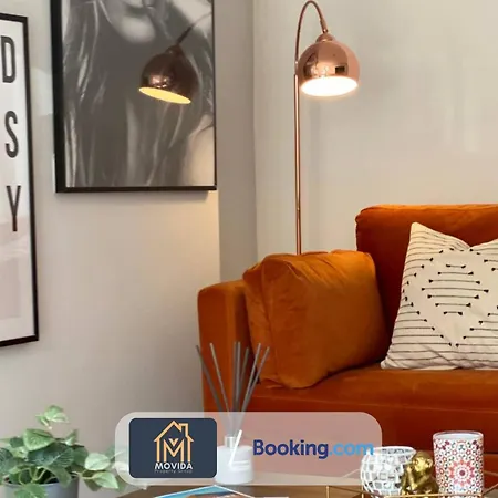 Stylish Town Centre Apartment by Movida Harrogate Exterior photo